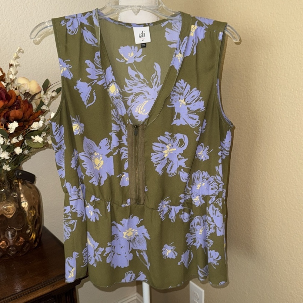 Cabi 4184 Scenic Route Green Floral Peplum Celebrity Tank Top Blouse Medium - Picture 2 of 4